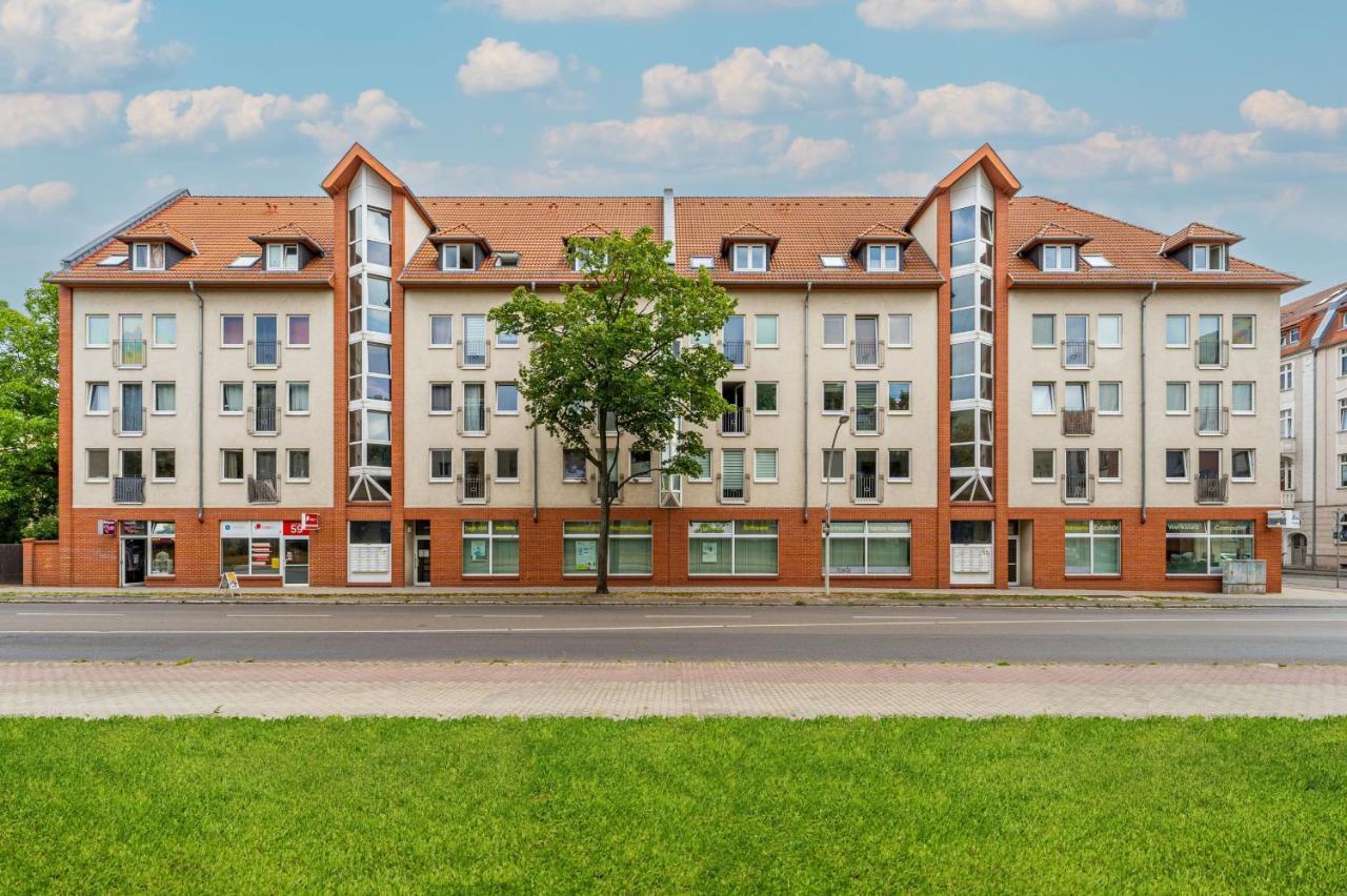 Vollausgtesttattes Modernes Studio,Nahe Btu,Netflix,Kostenloser Tiefgaragenstellplatz Cottbus Esterno foto