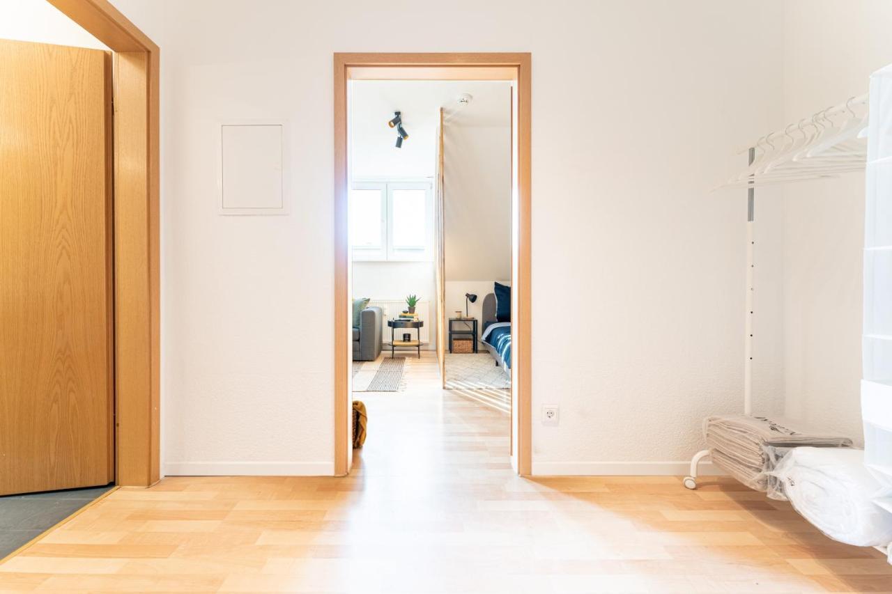 Vollausgtesttattes Modernes Studio,Nahe Btu,Netflix,Kostenloser Tiefgaragenstellplatz Cottbus Esterno foto
